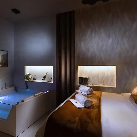 Cm Luxury Apartment *